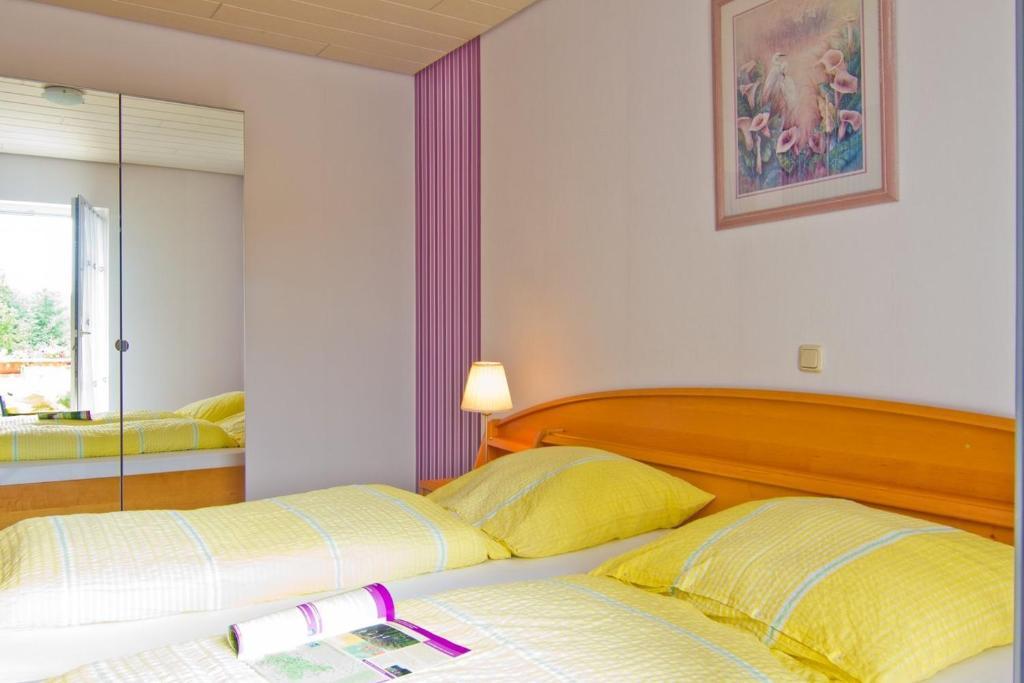 Ferienwohnung Nisius Geisfeld  Pokoj fotografie