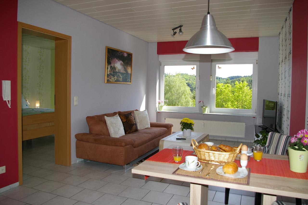 Ferienwohnung Nisius Geisfeld  Pokoj fotografie